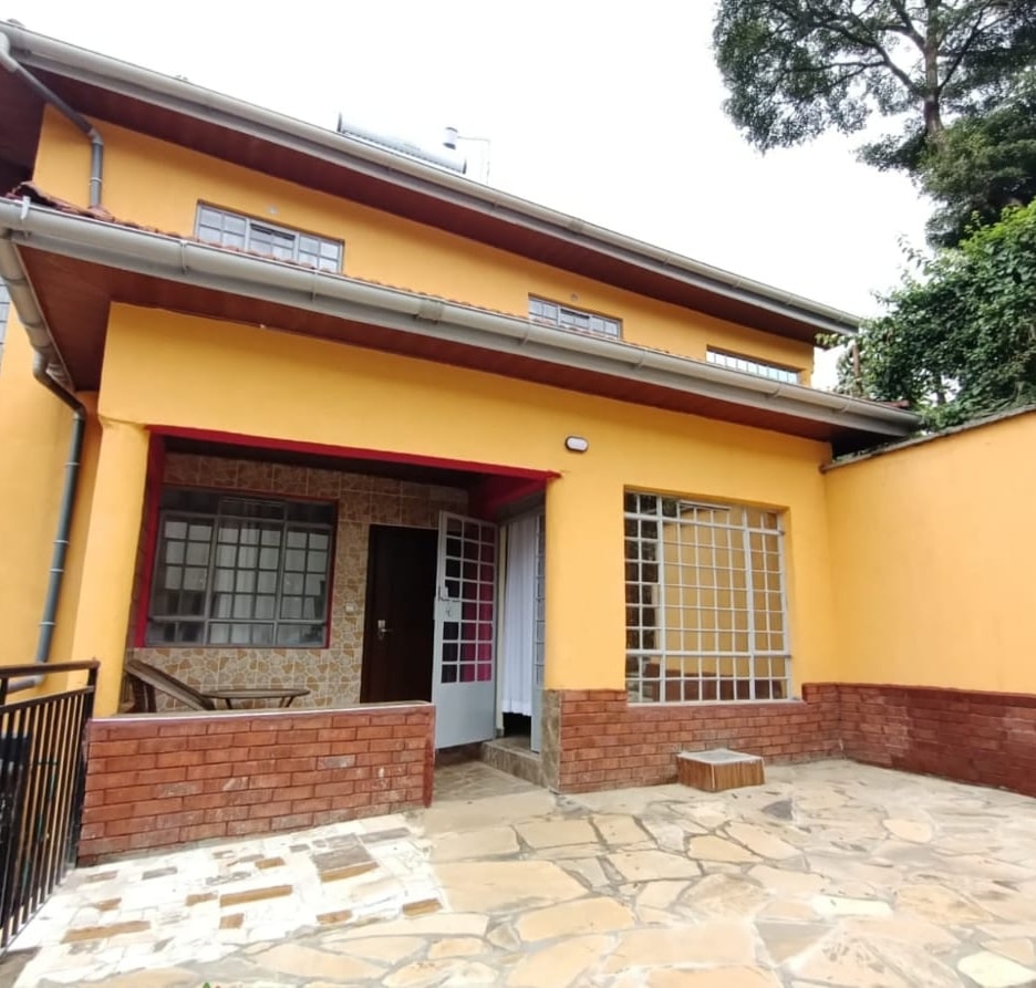 2 bedroom maisonette to let in Loresho