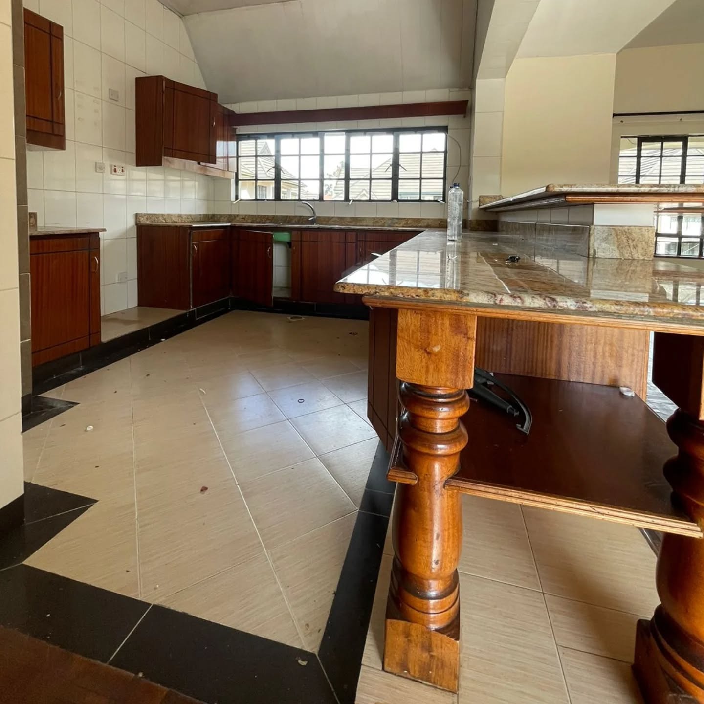 2 Bedroom Penthouse Apartment For Sale in Kileleshwa Image