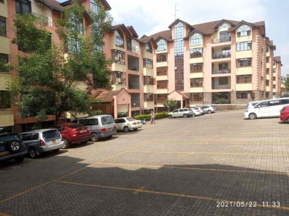 Three bedroom apartment to let in Kileleshwa