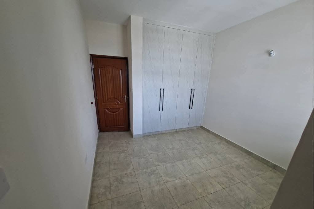 2&3 Bedroom Master  En-suite Plus Dsq Apartment For Sale  In Mlolongo, Mombasa Road