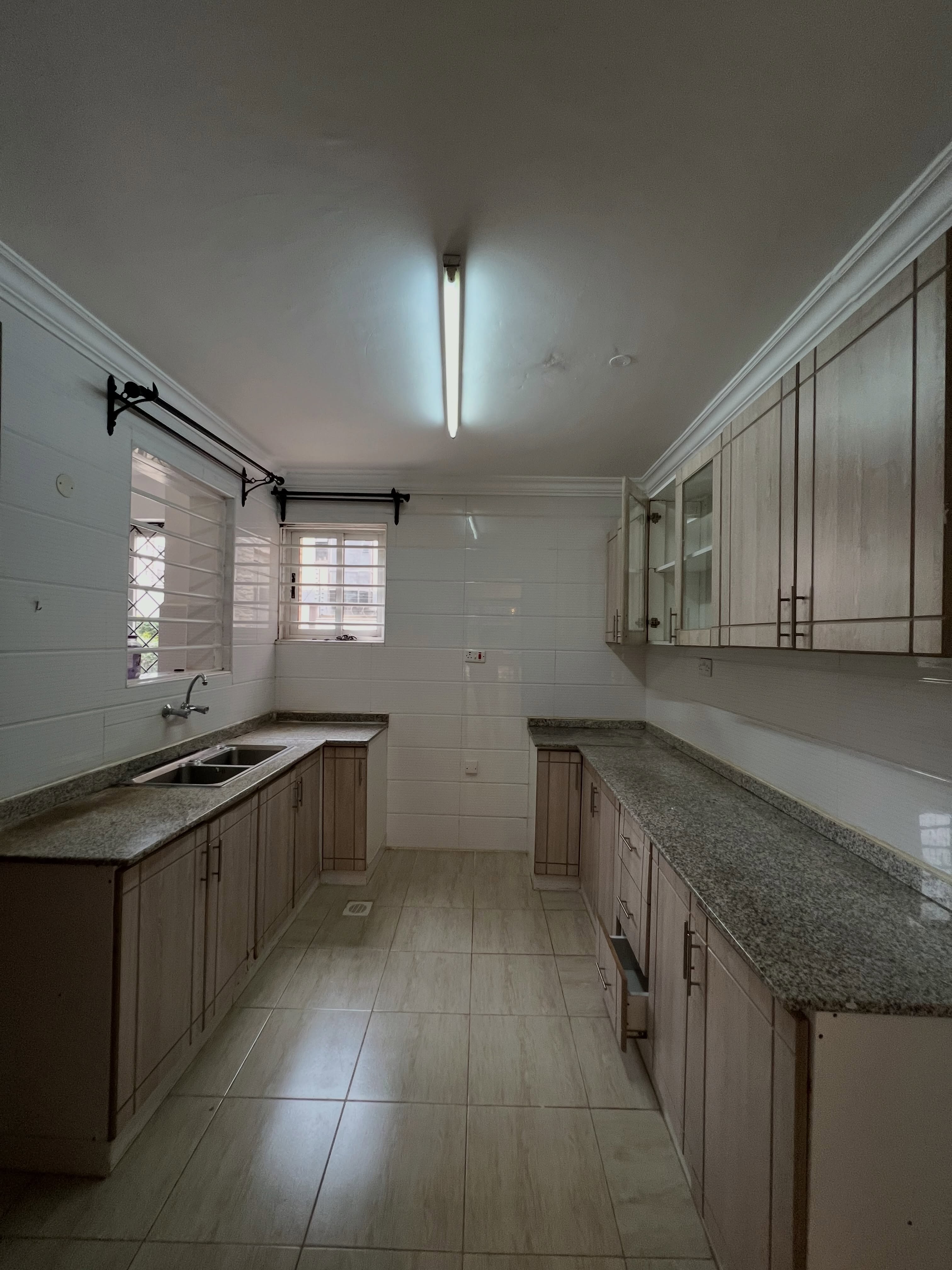 2bedroom apartment to let in westlands Image