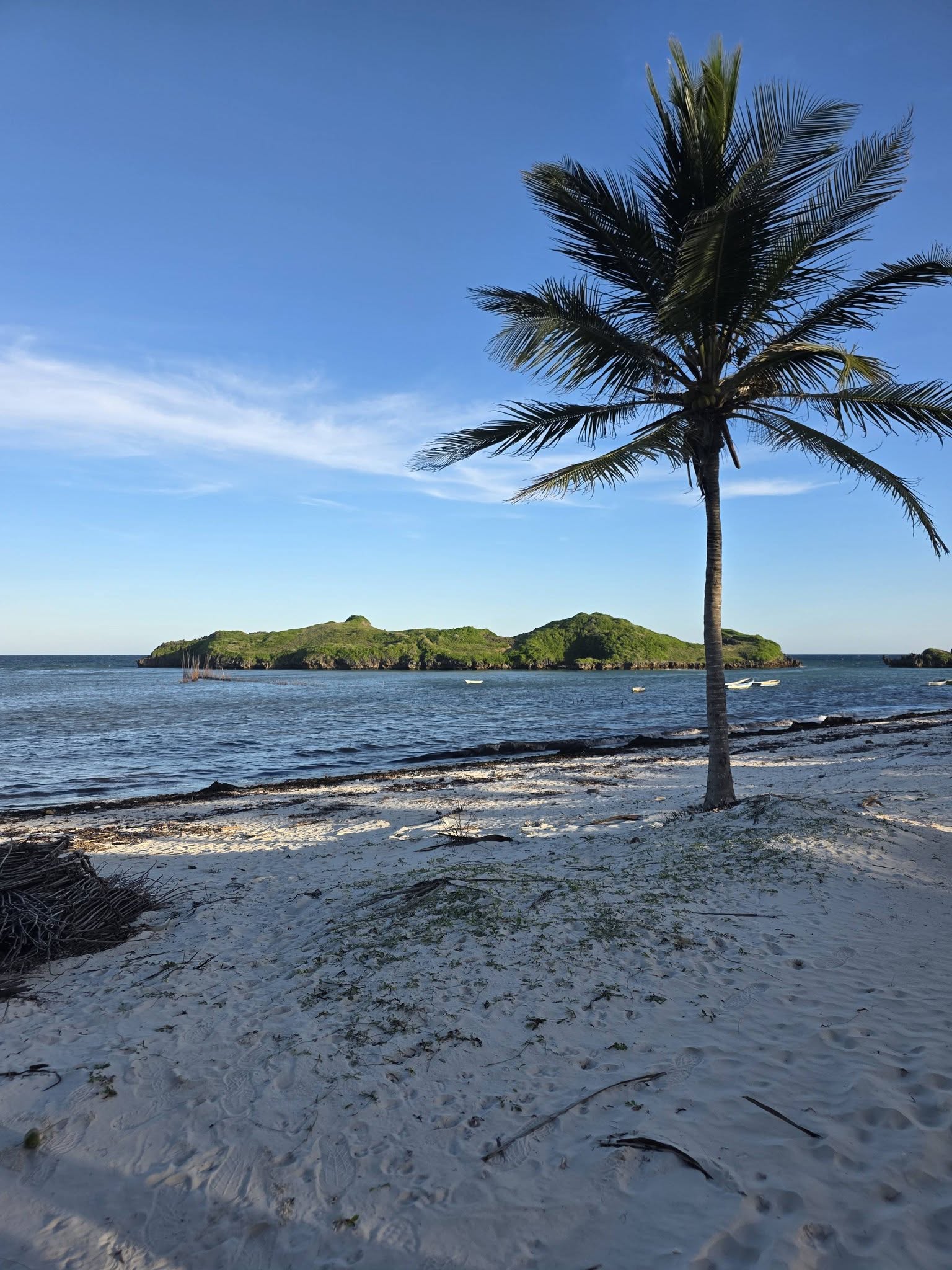 3 Acres prime white sand beachfront land for sale in Watamu Paparemo area. Image