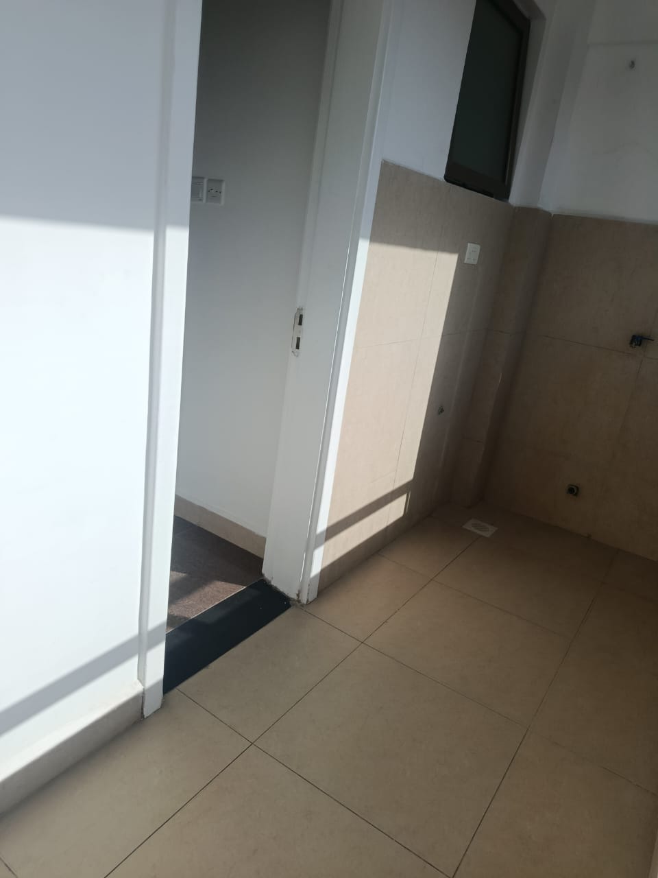 3 and 4 bedroom apartment for rent or sale in Lavington Image