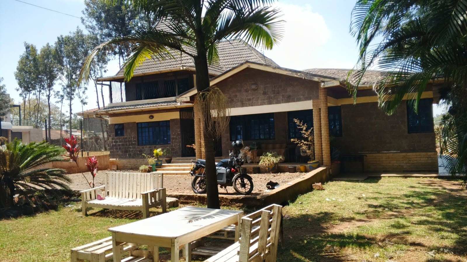 3-Bedroom All-Elnsuite maisonette + Guest Wing & DSQ for sale in karen Image