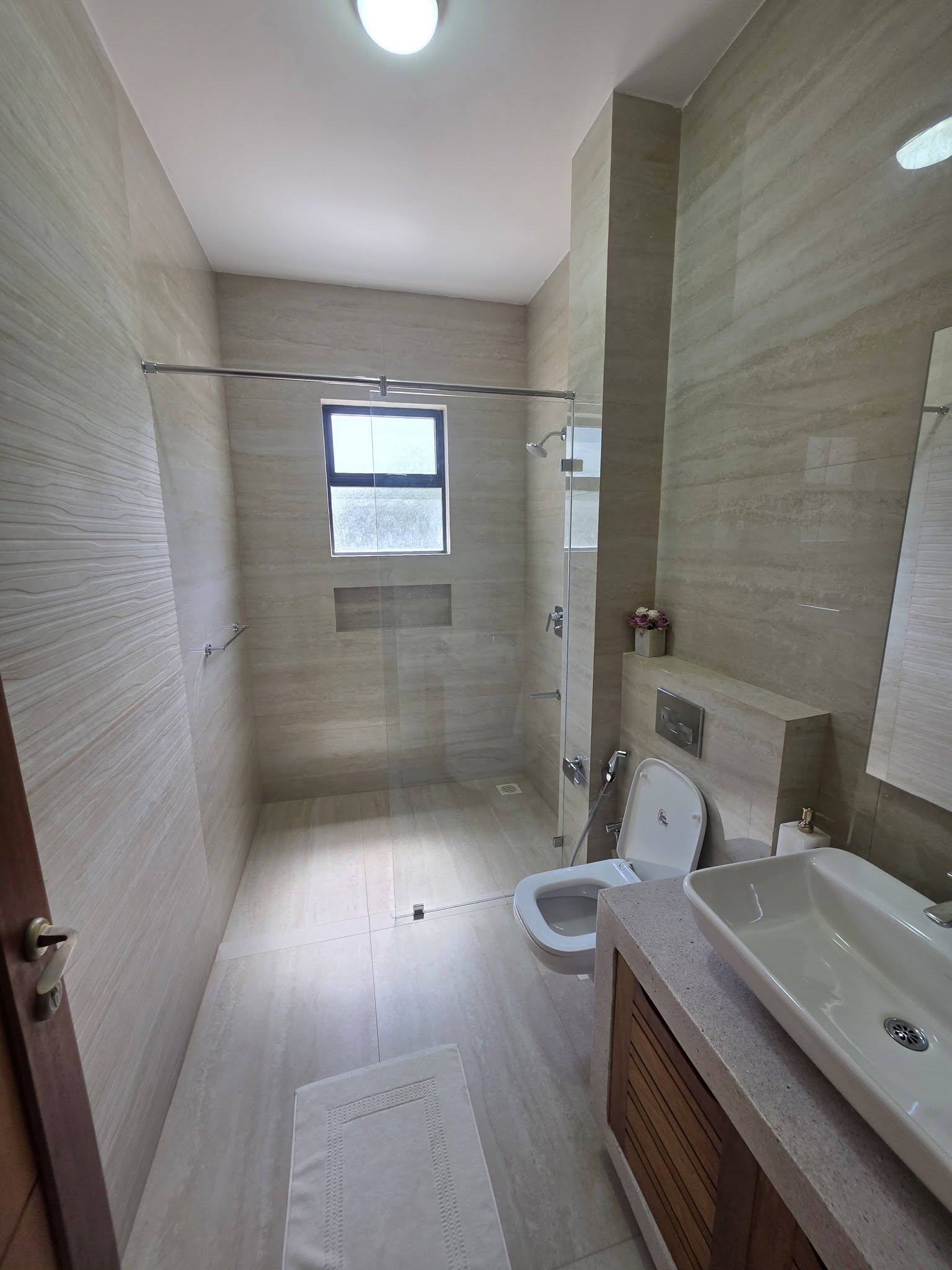 3 Bedroom Apartment + DSQ for Sale in Clove Garden, Nyali Image