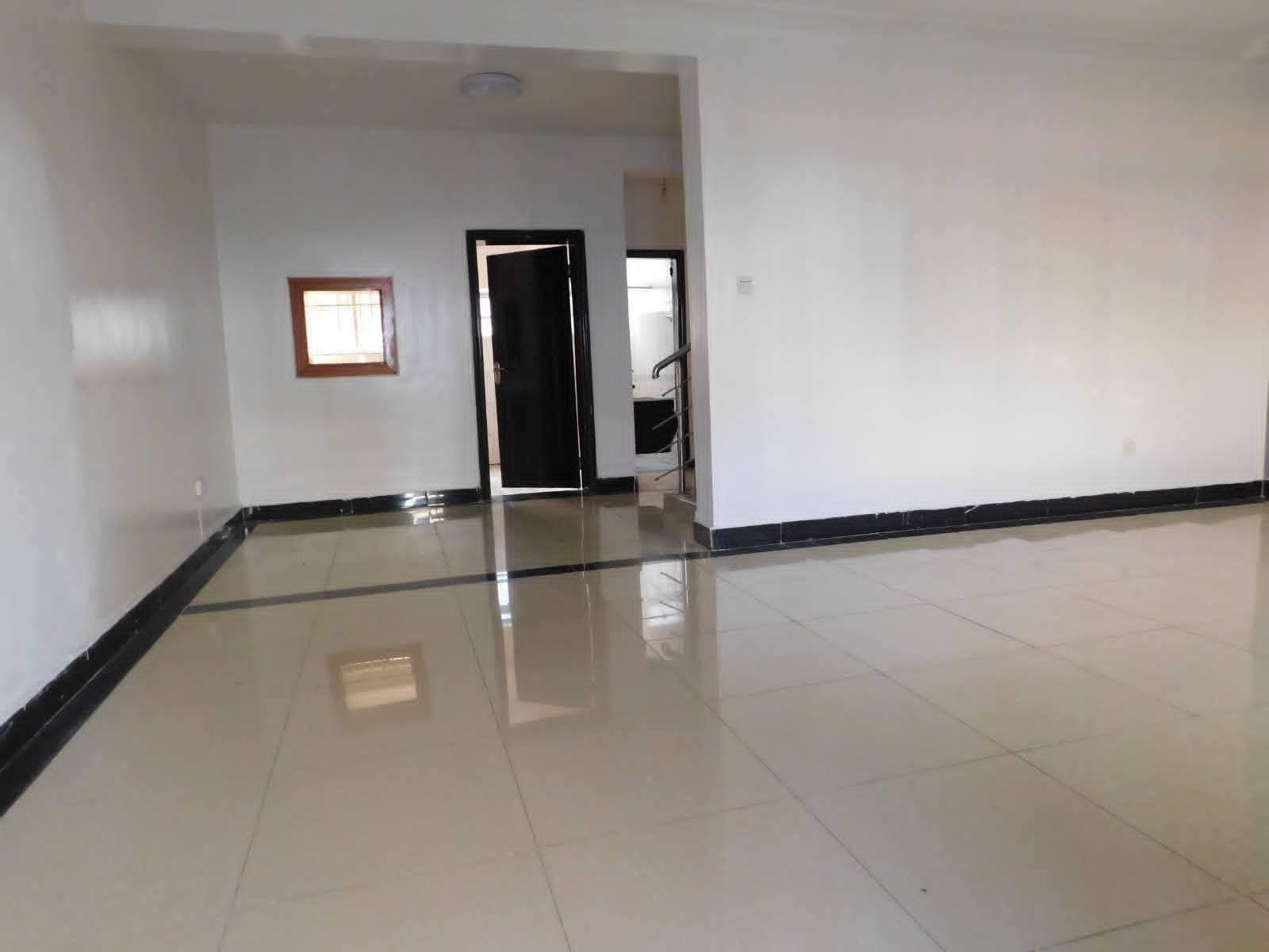 3 bedroom apartment for rent in Athi-river
