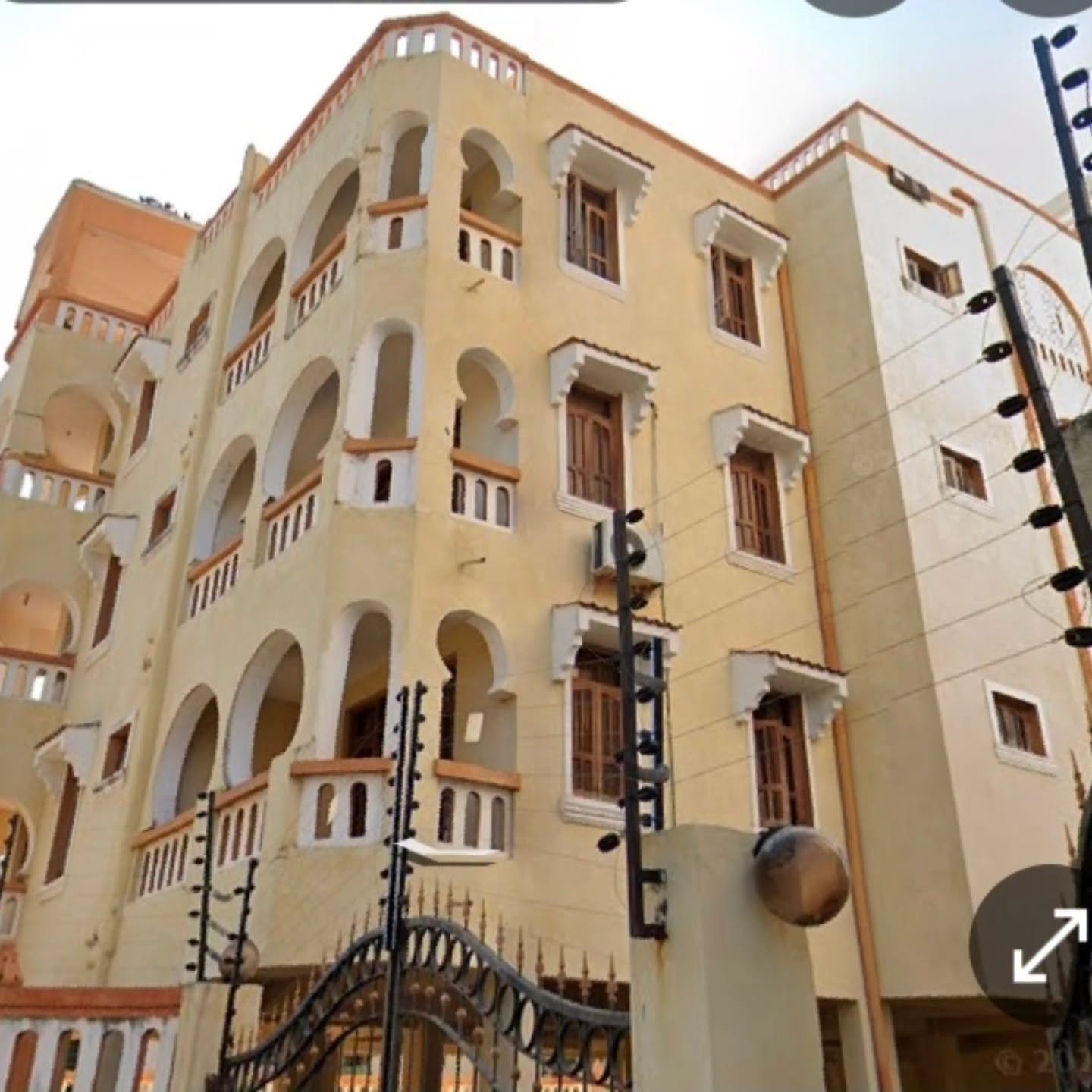 3 bedroom apartment for rent in Behind Krish Plaza, Links Road, Nyali Image