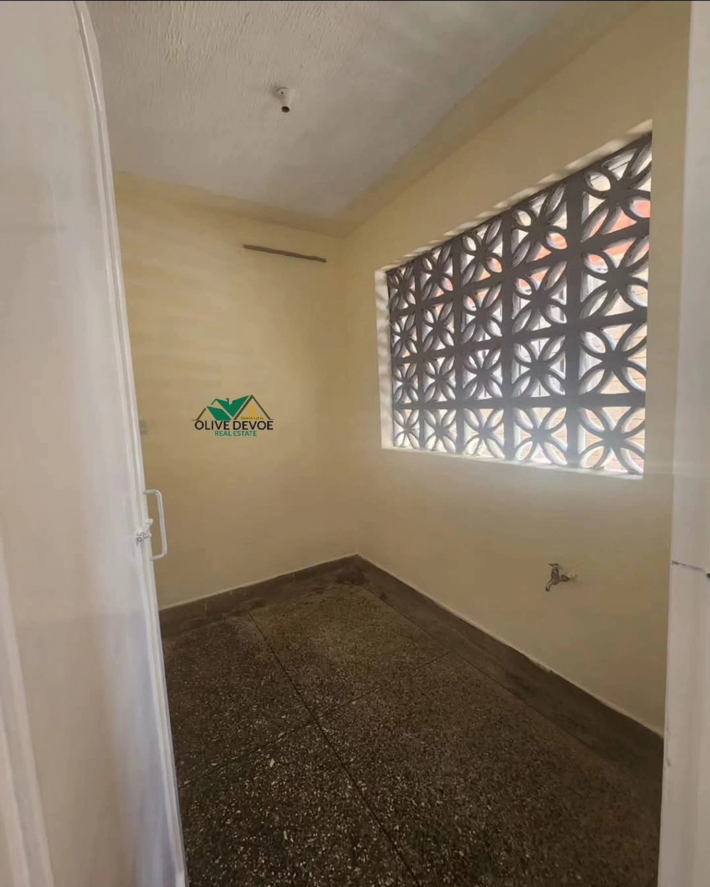 3 bedroom apartment for rent in Kileleshwa Image