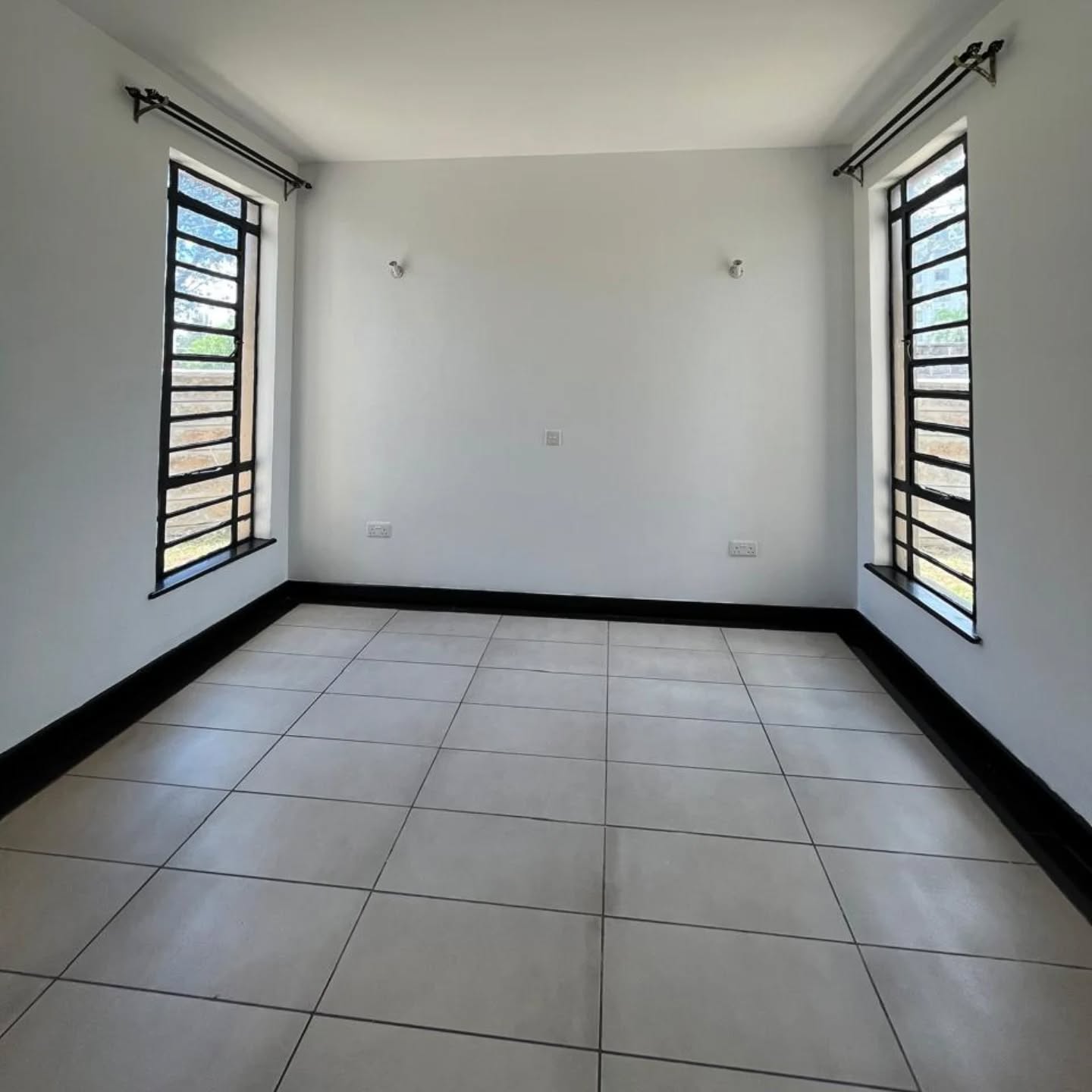 3 Bedroom Apartment for Rent in Kilimani โ Off Ngong Road