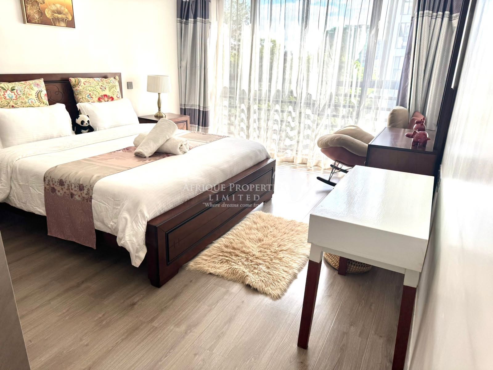 3 bedroom apartment for rent in riverside Image