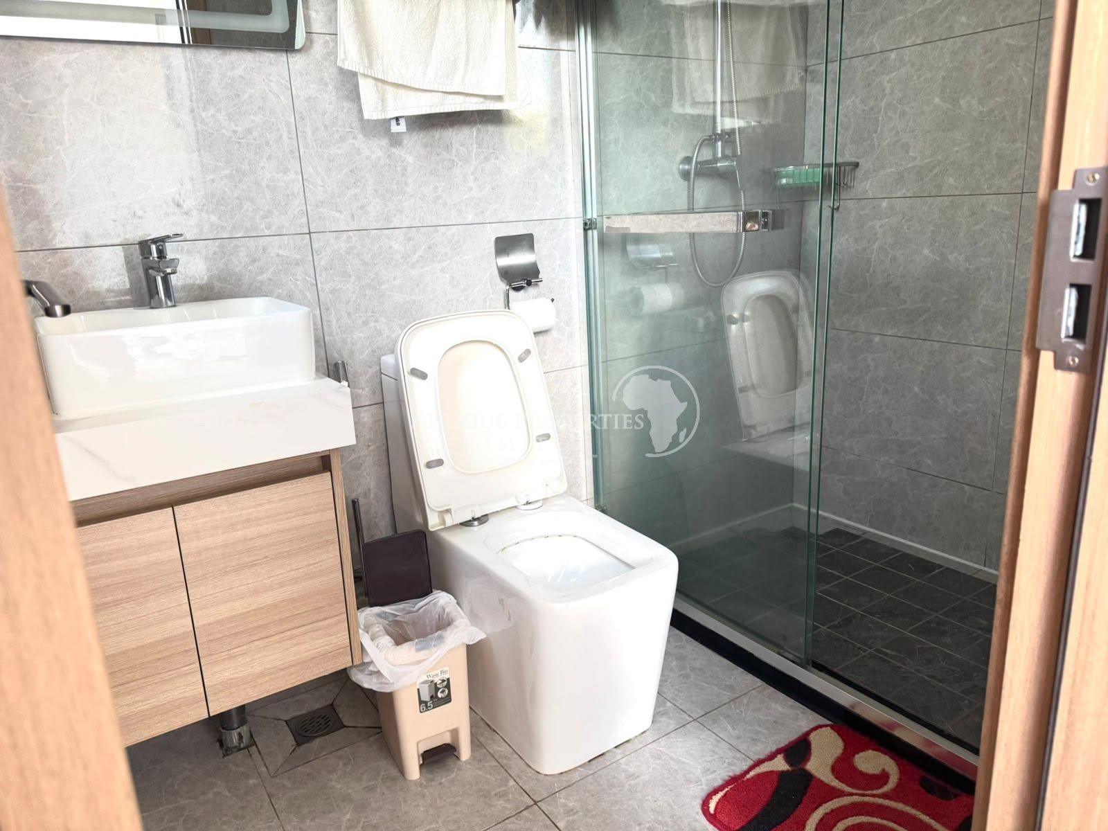 3 bedroom apartment for rent in riverside Image