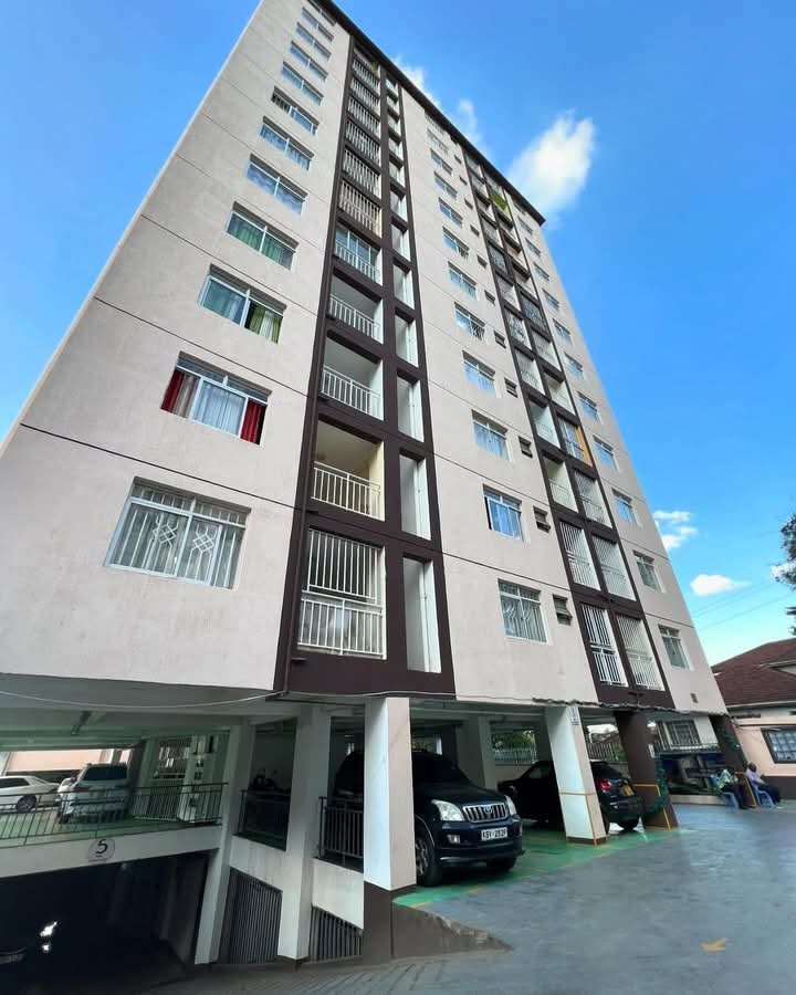 3 Bedroom Apartment For Sale in Kilimani