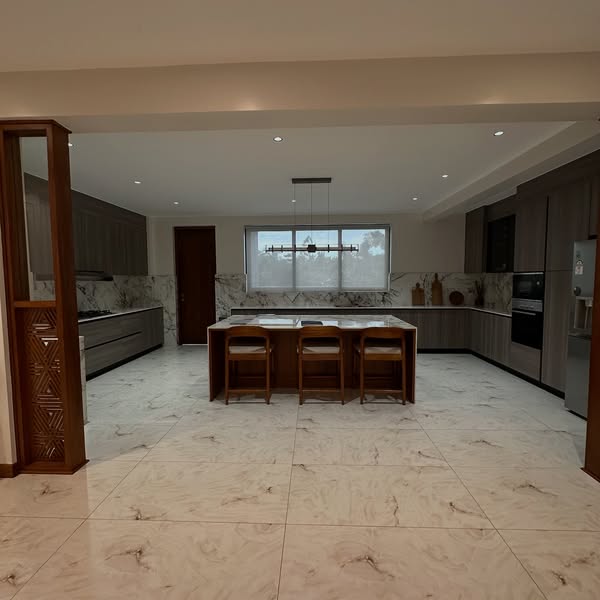 3 Bedroom Apartment For Sale in Nyali