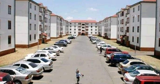 3 bedroom apartment for sale or rent in Nyayo Estate, Embakasi.