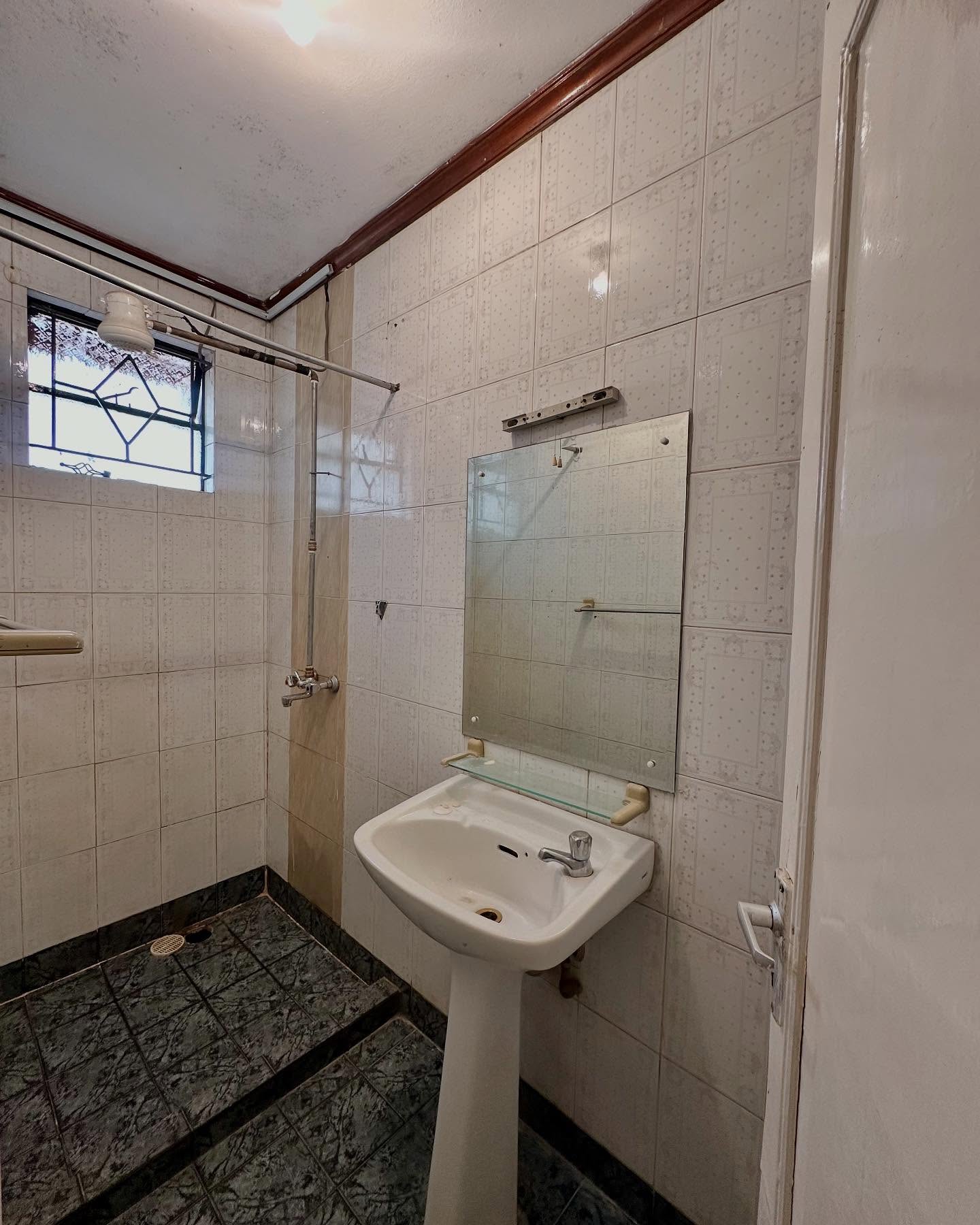 3 Bedroom Apartment Plus DSQ For Rent in 6th Parklands Image