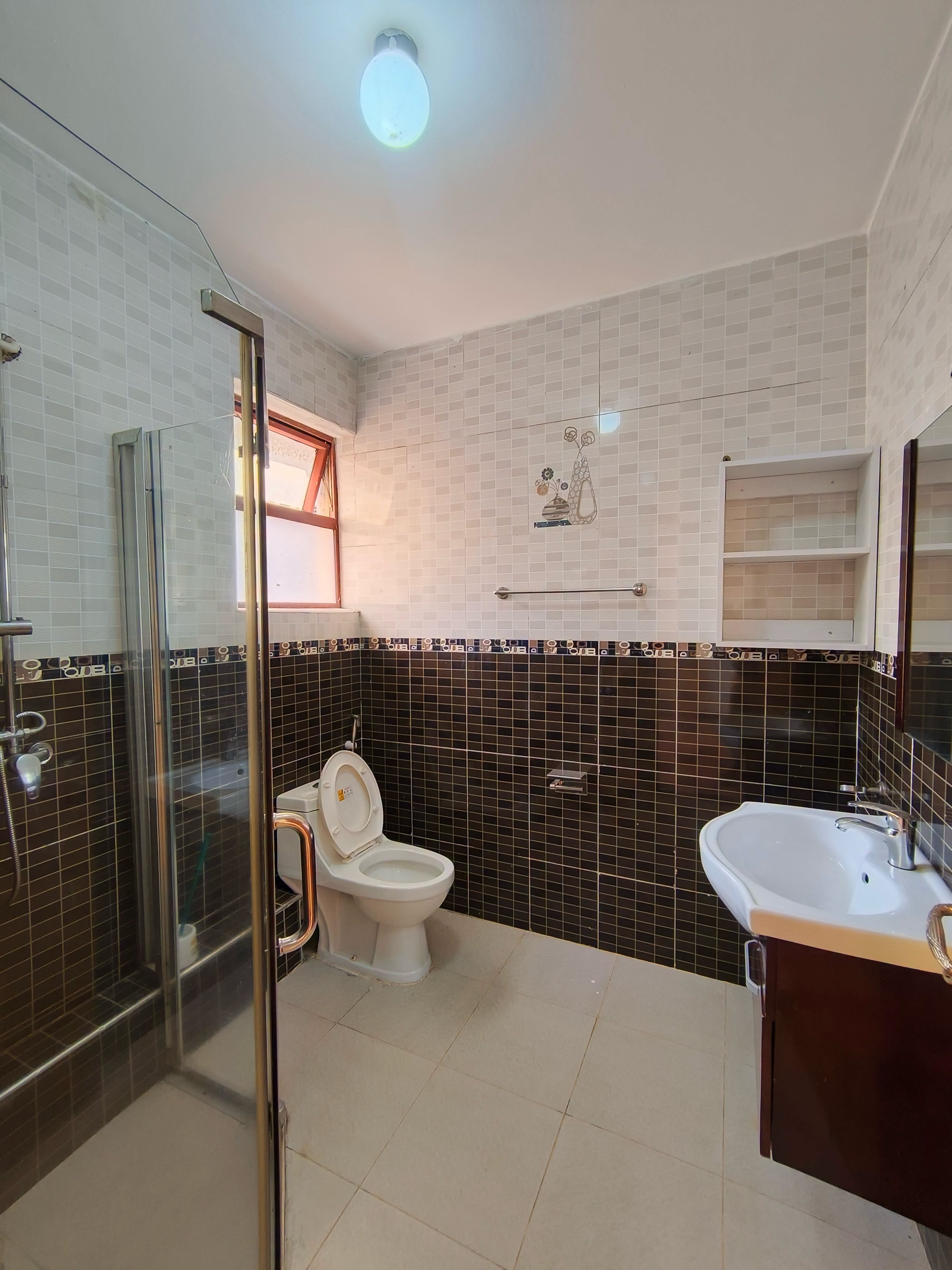 3 bedroom apartment plus dsq for rent in kileleshwa Image