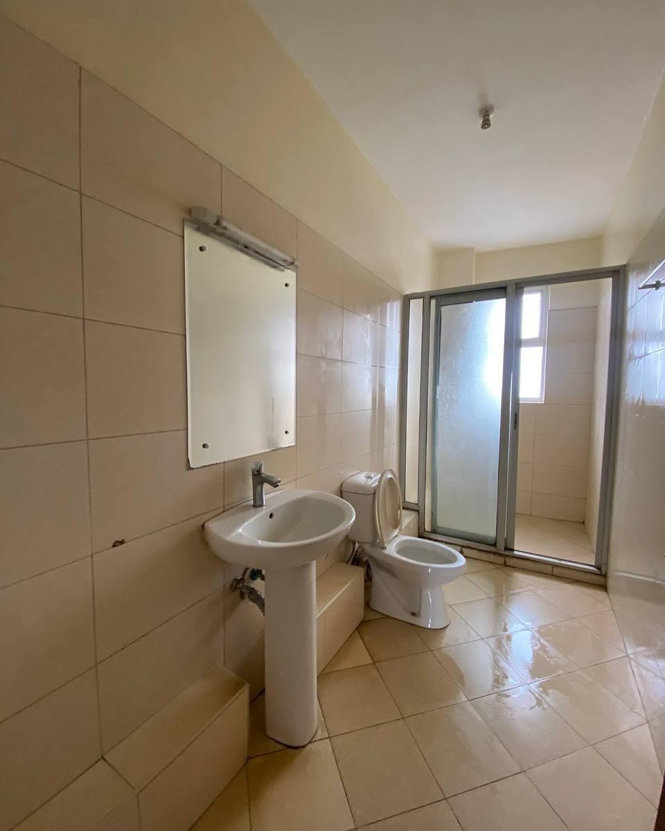 3 bedroom apartment (plus DSQ) Plus Dsq For Sale in Kilimani Image