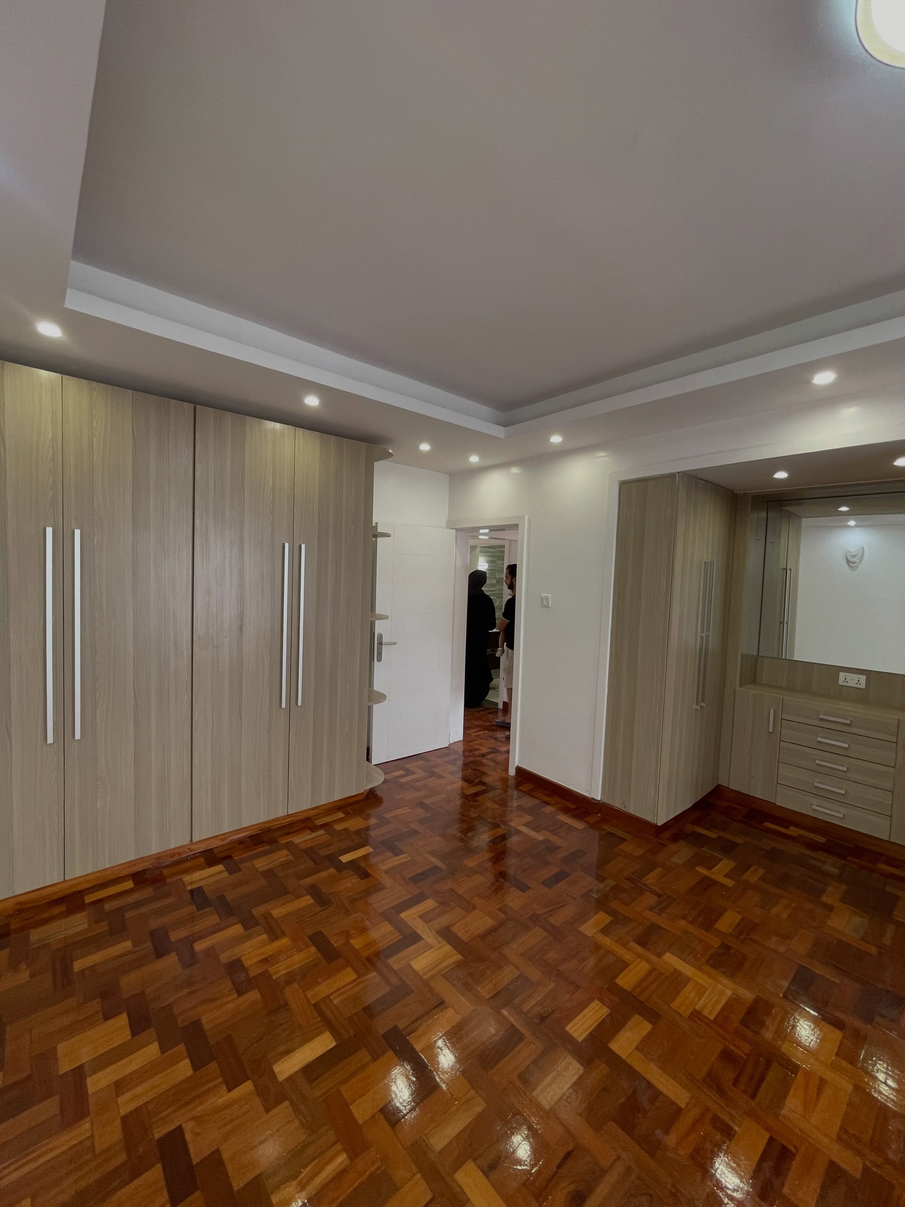 3 bedroom apartment plus dsq to let in kileleshwa Image