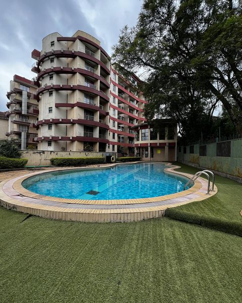 3 bedroom apartment plus dsq to let in Kilimani