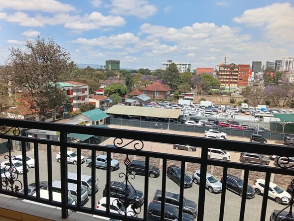 3 bedroom apartment plus sq for rent or sale in ngong road