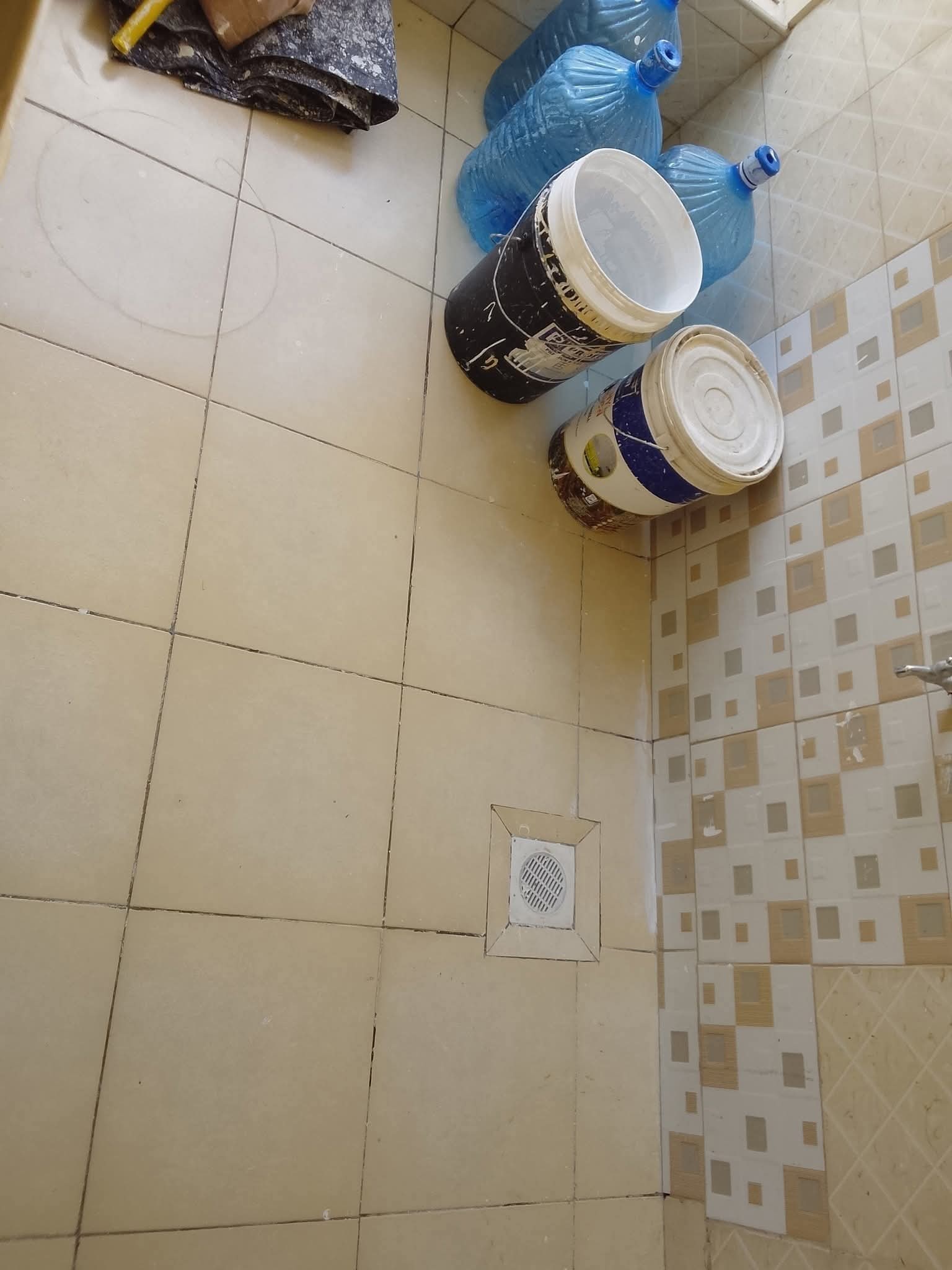 3 Bedroom Apartment + SQ to Let in Greatwall Gardens 1 (2nd Floor) Image