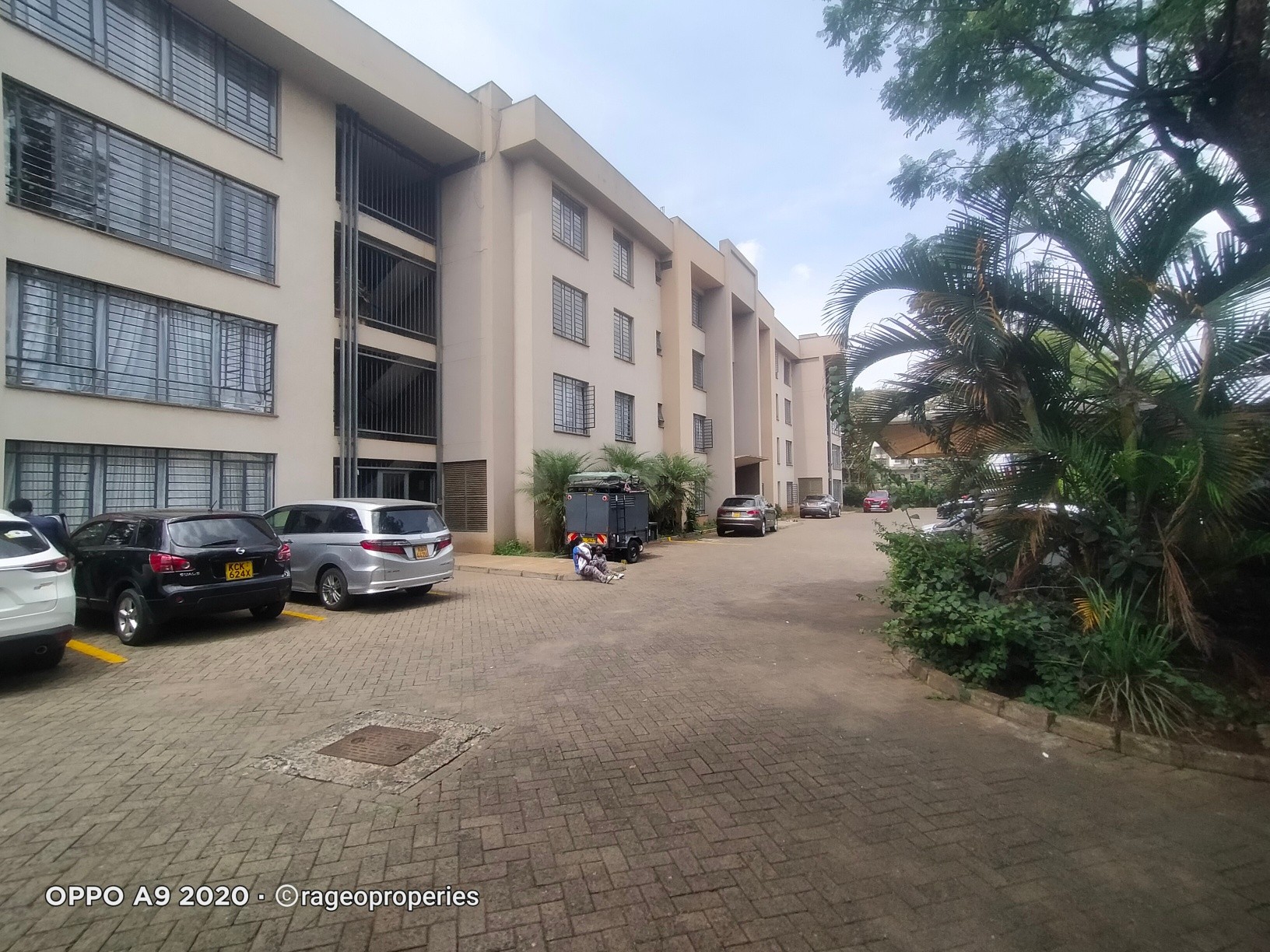 3 Bedroom Apartment + SQ To Let – Kilimani / Ngong Rd (Near Prestige Plaza)
