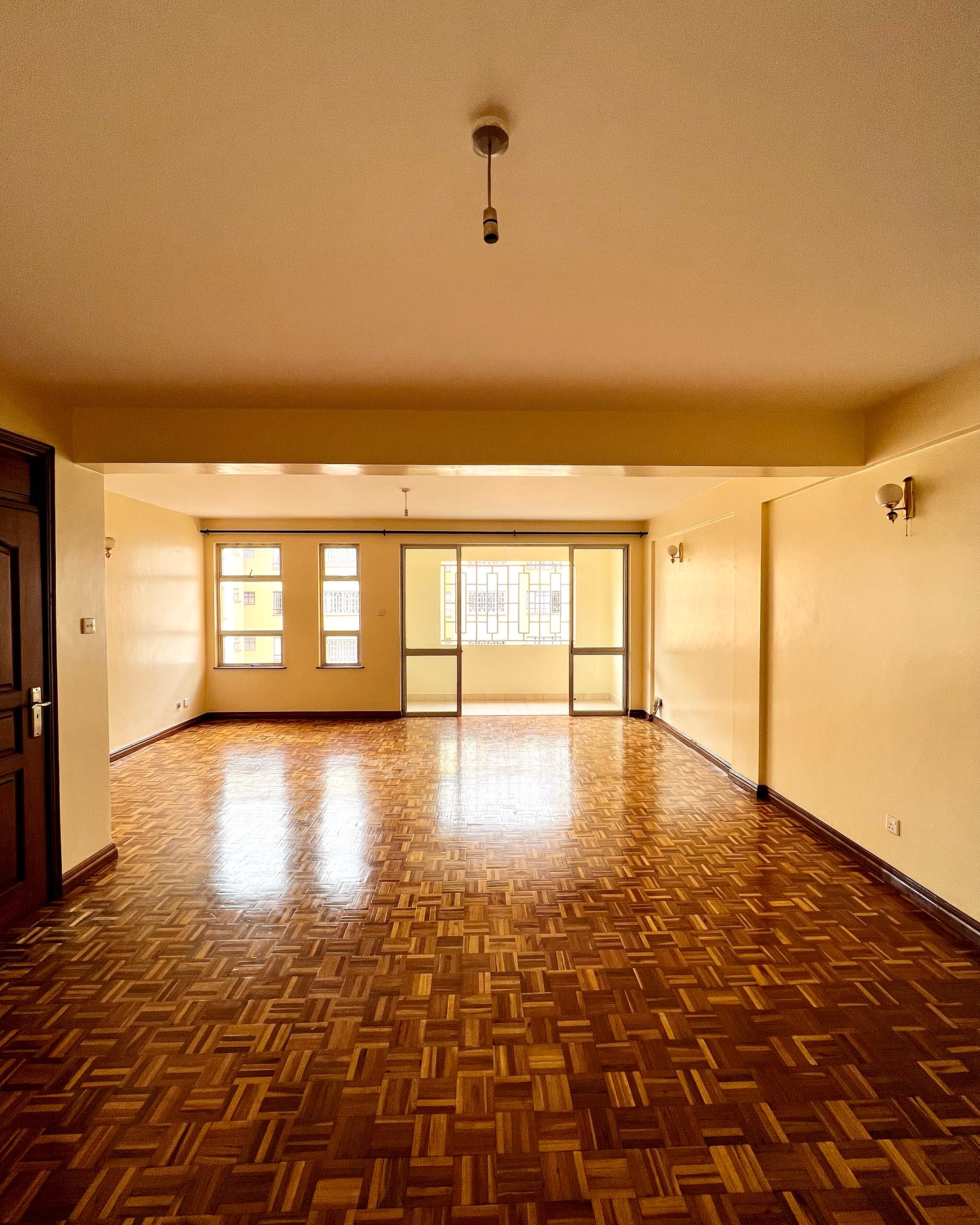 3 bedroom apartment to let in kasarani, off ngong rd.