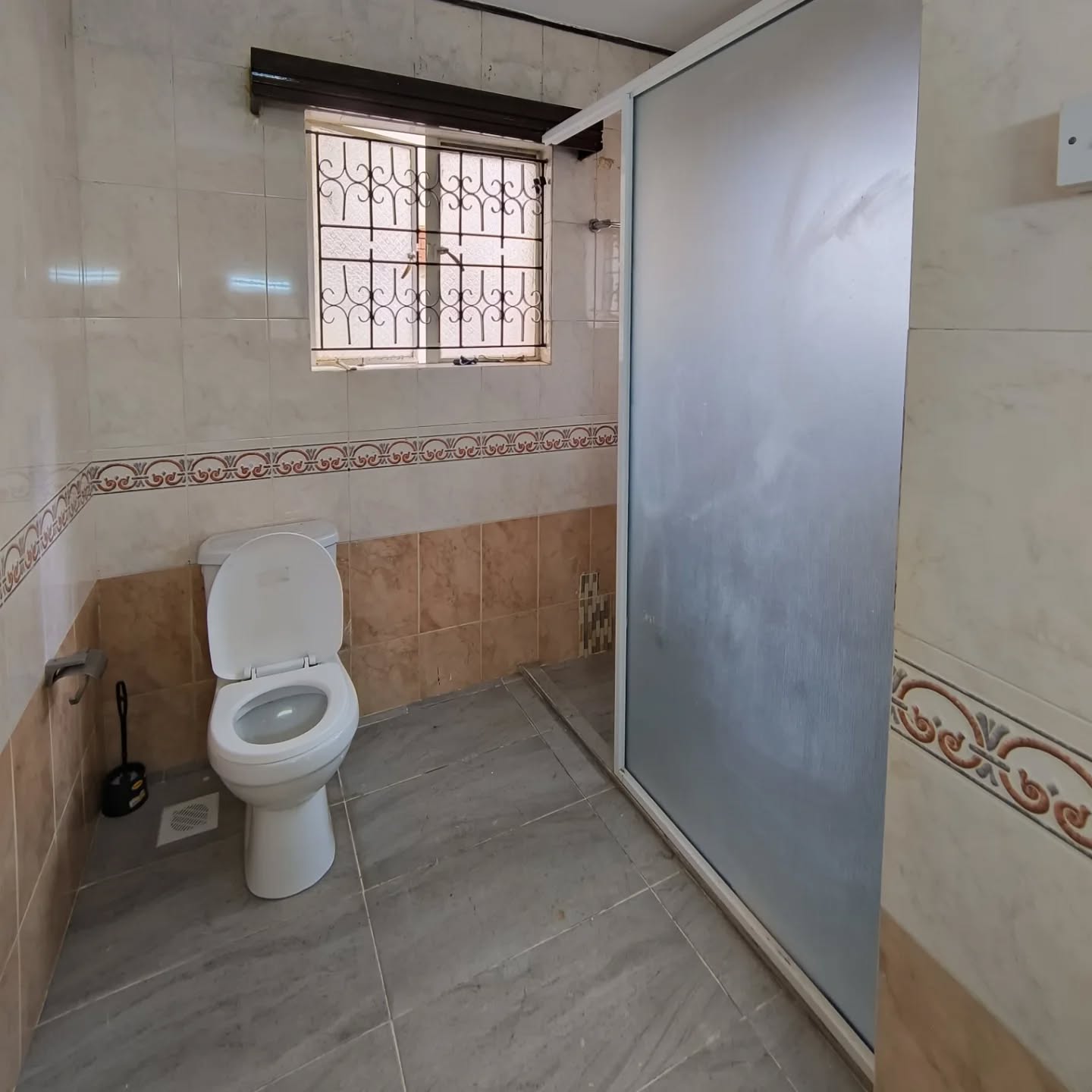 3 bedroom apartment to let in Kileleshwa Image