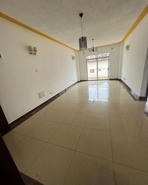 3 bedroom apartment to let in Kilimani.