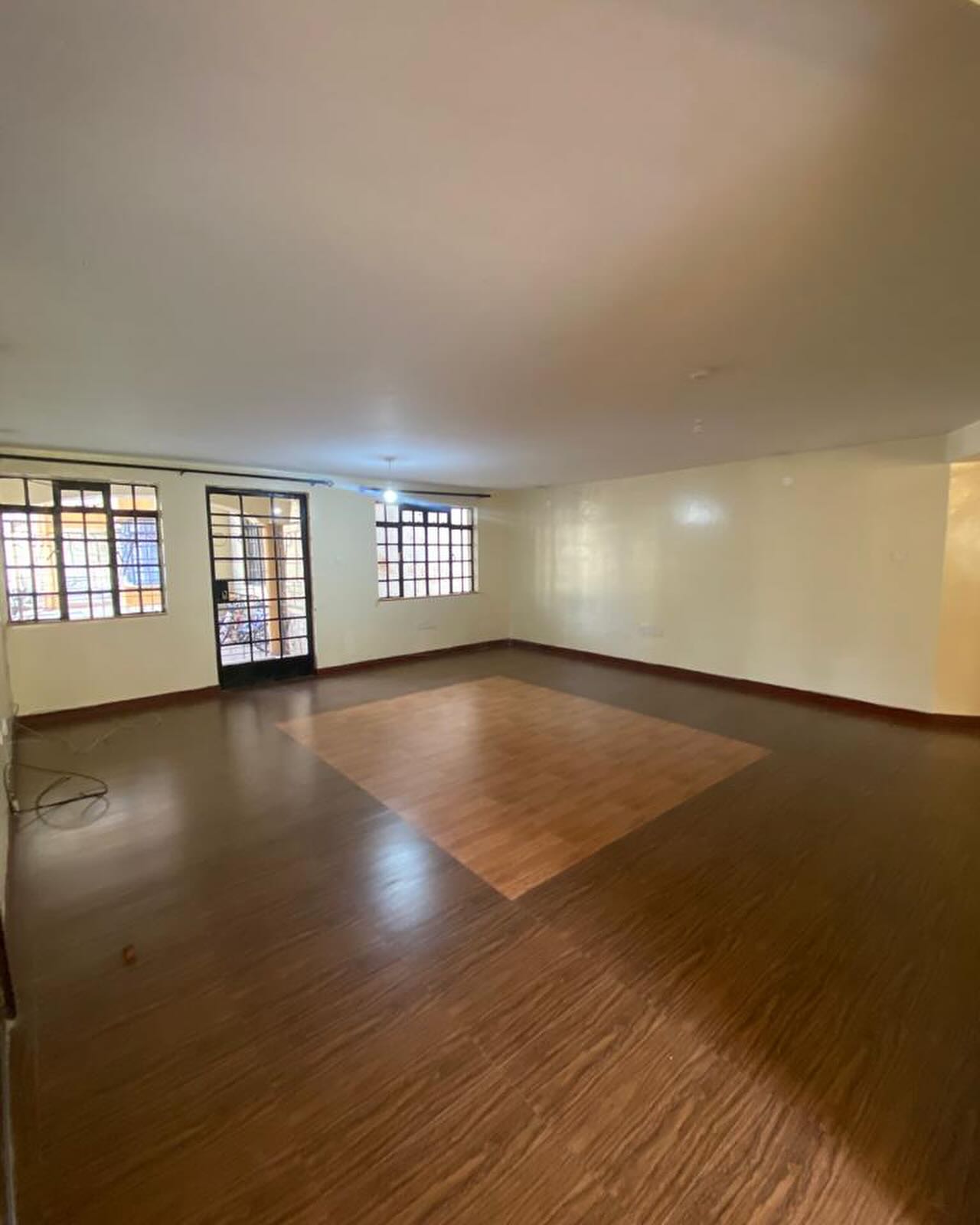 3 bedroom apartment to let in Kilimani