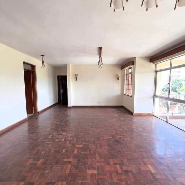 3 bedroom apartment to let in Kilimani.