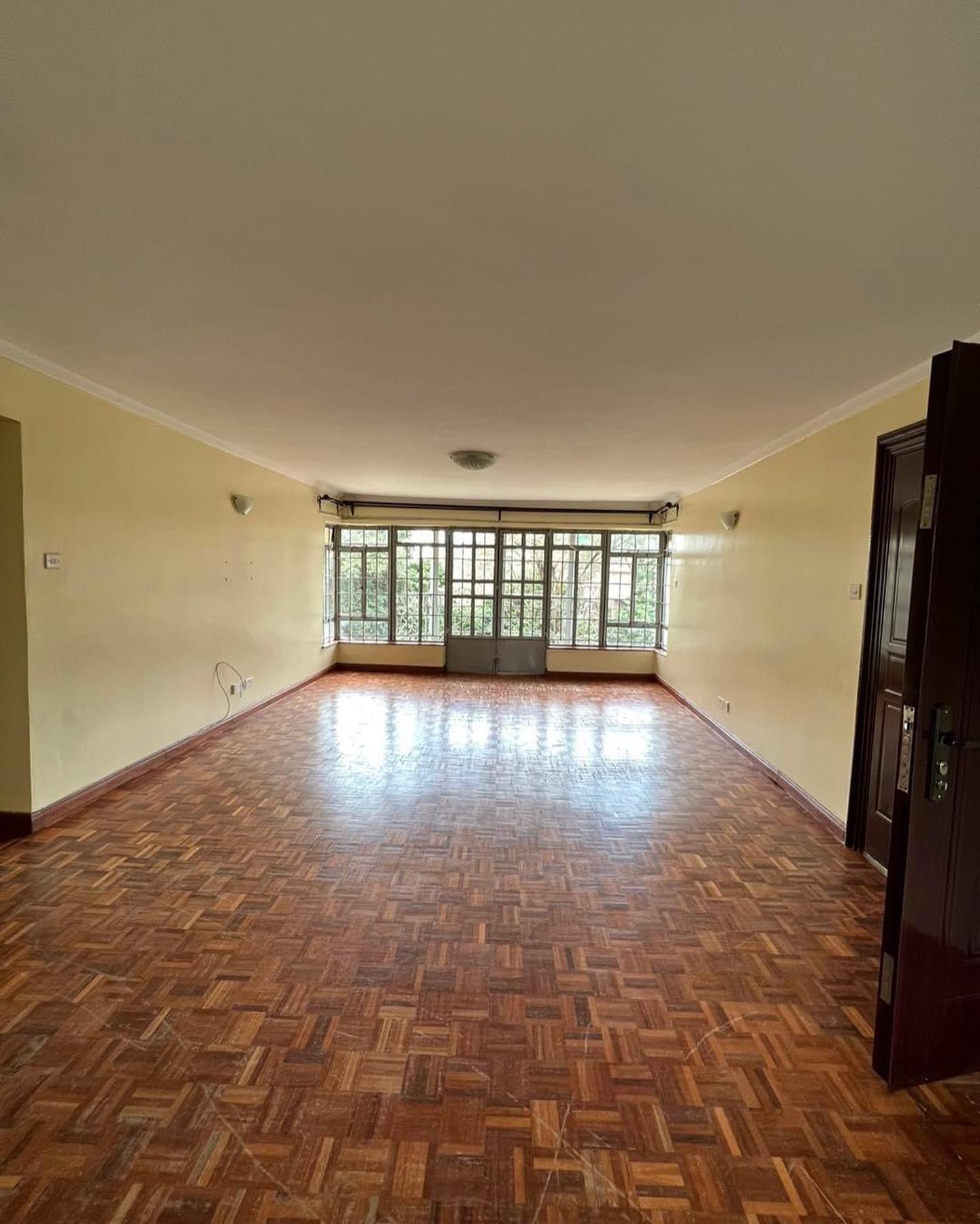 3 bedroom apartment to let in Kilimani