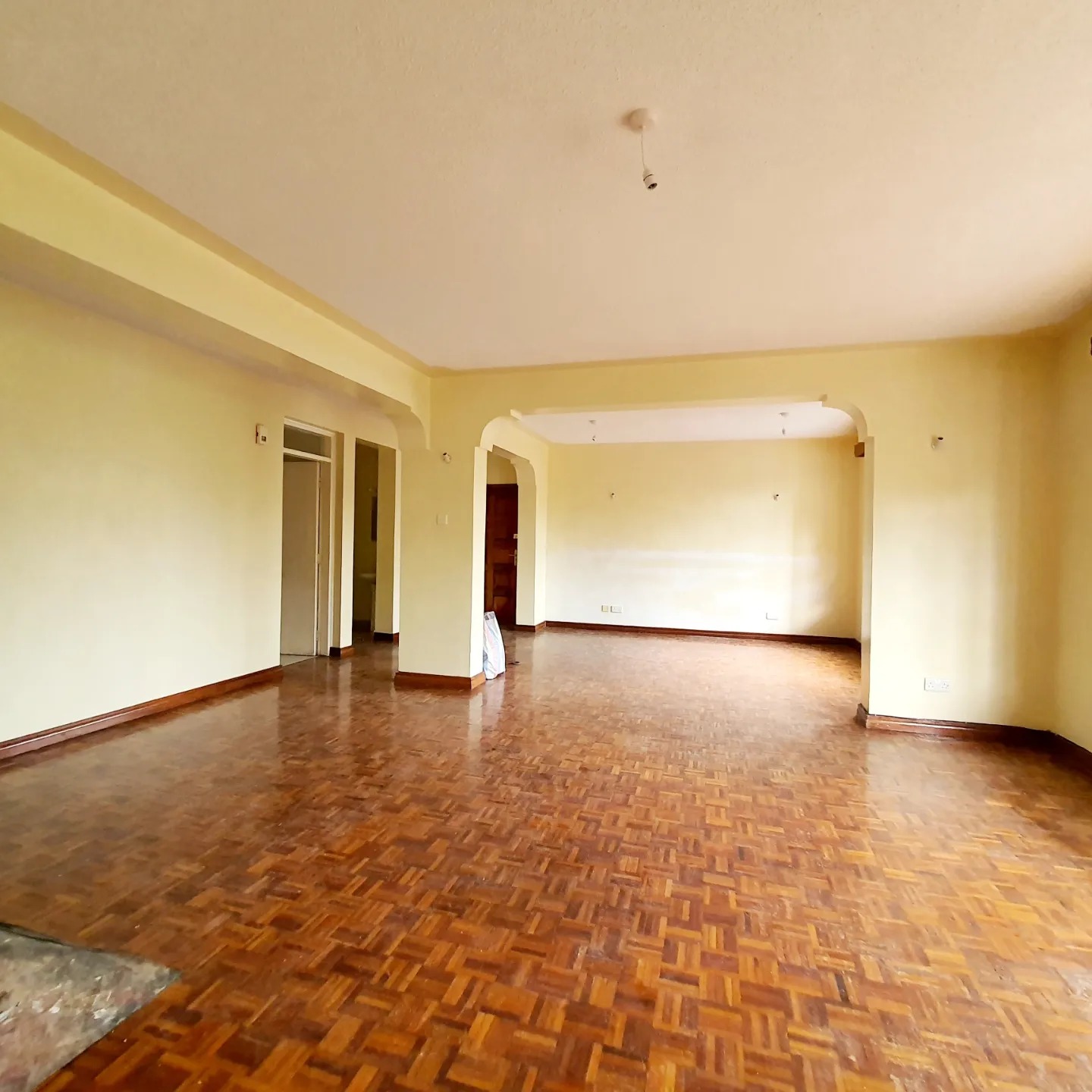 3 bedroom apartment to let in Kilimani.