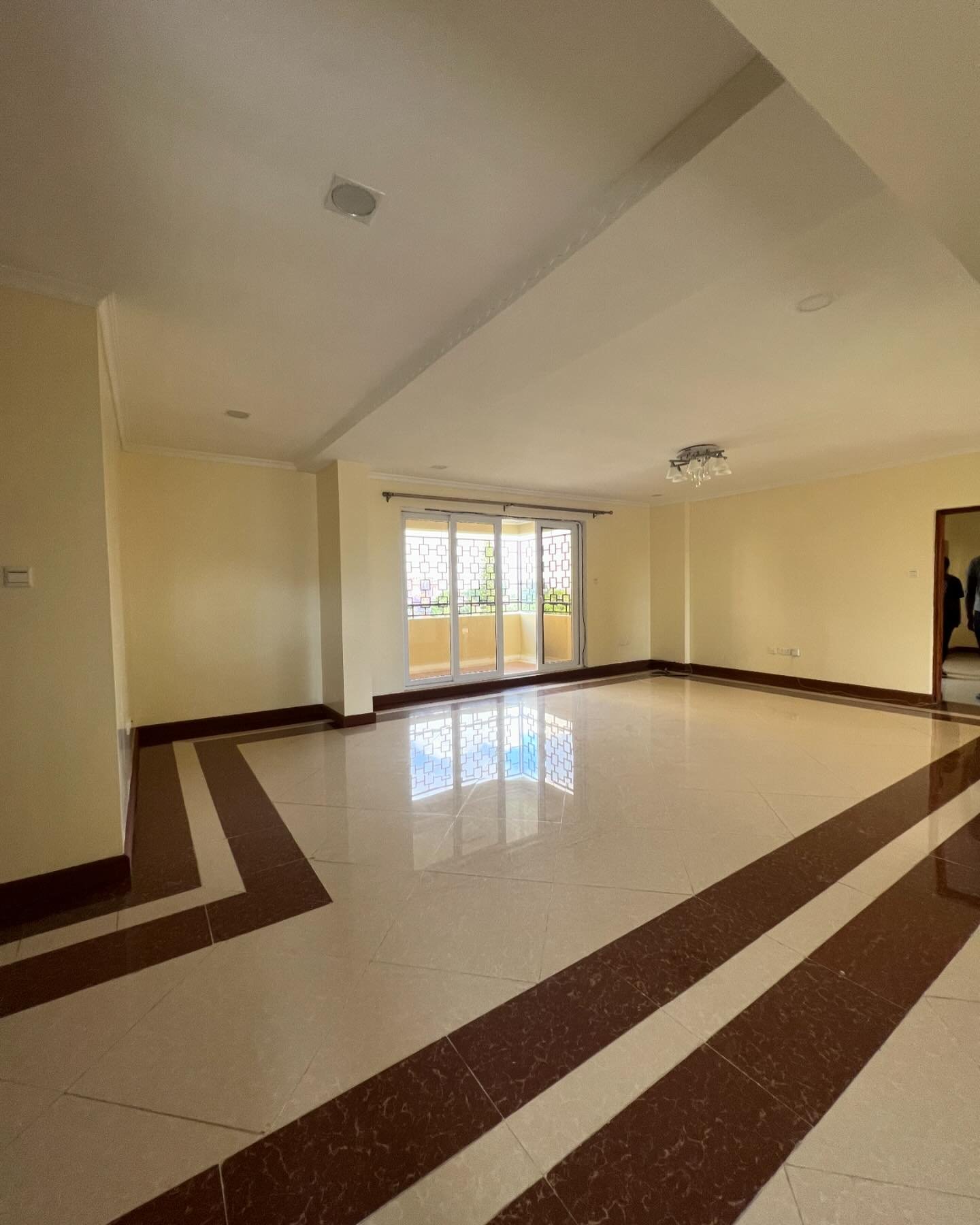 3 bedroom apartment to let in Kilimani