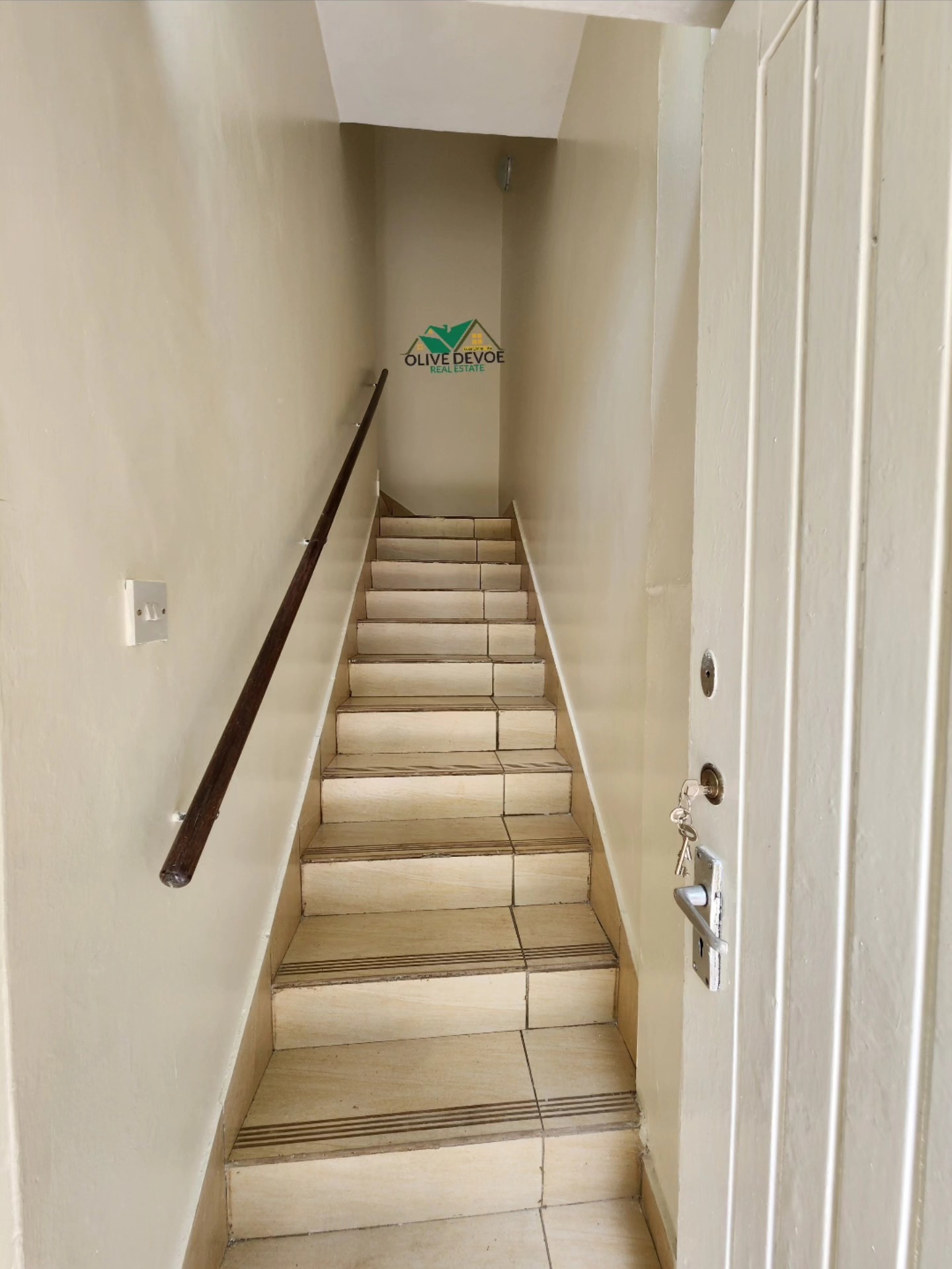 3 bedroom apartment to let in Parklands Image
