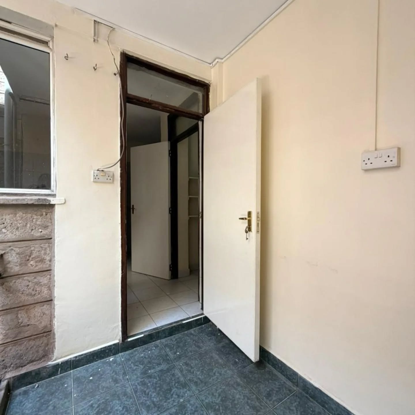 3 Bedroom Apartment To Let in Westlands Image
