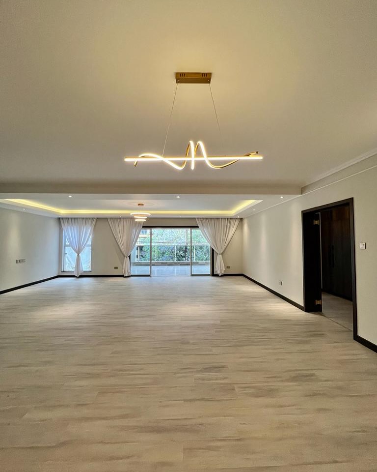 3 Bedroom Apartment with a DSQ for rent in Riverside