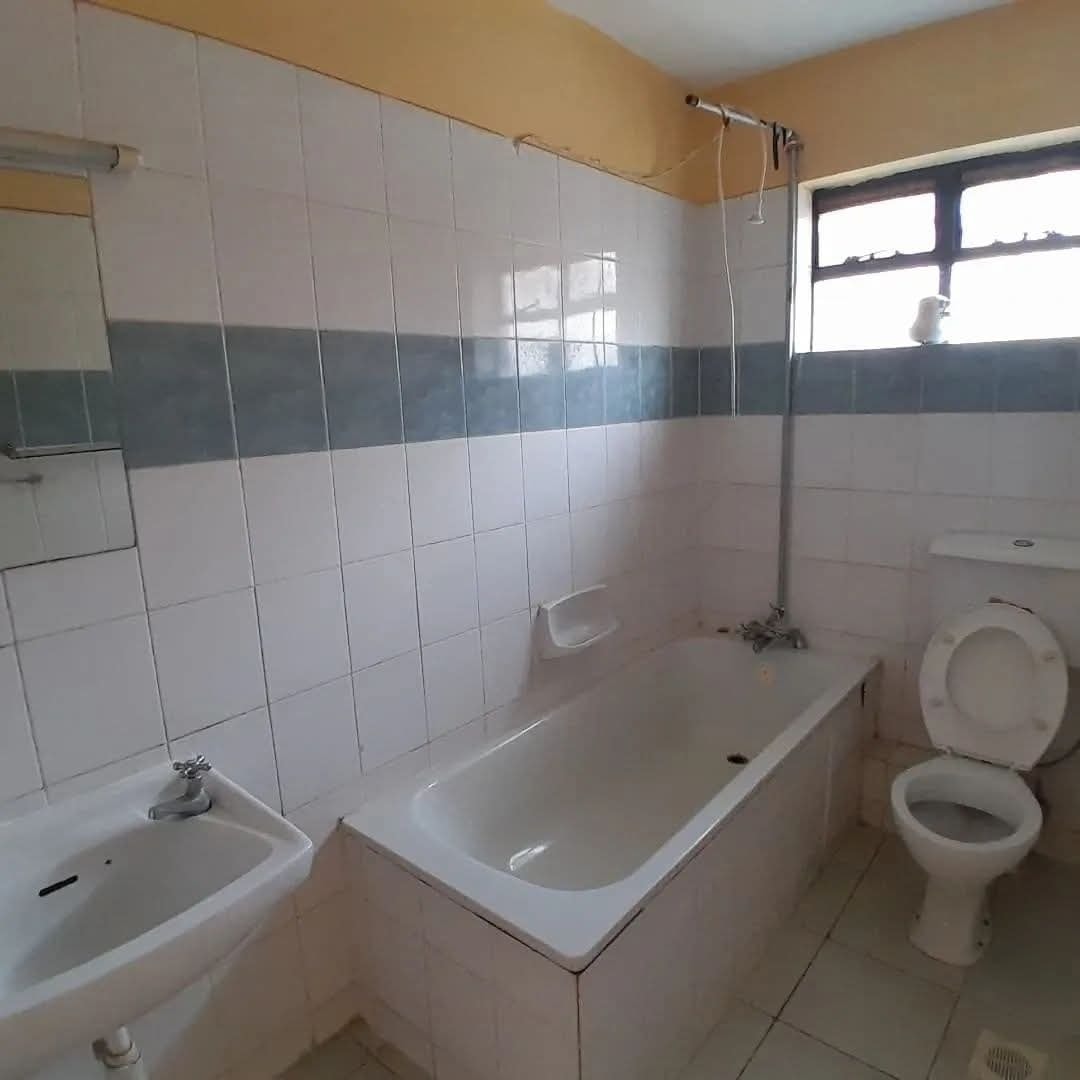 3 Bedroom Apartmentfor sale in Langata (NHC Estate) Image