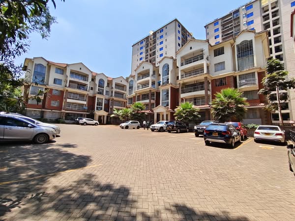 3 Bedroom Apartments + DSQ To Let in Kilimani