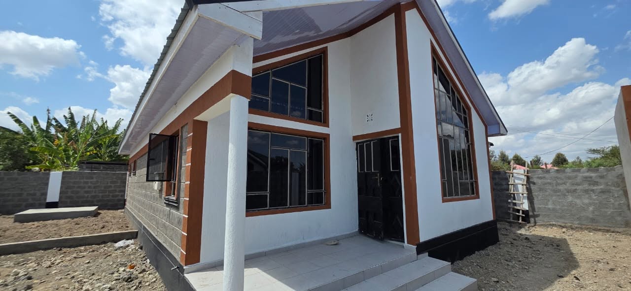 3 Bedroom bungalow All Ensuite + DSQ for Sale – Kitengela Acacia