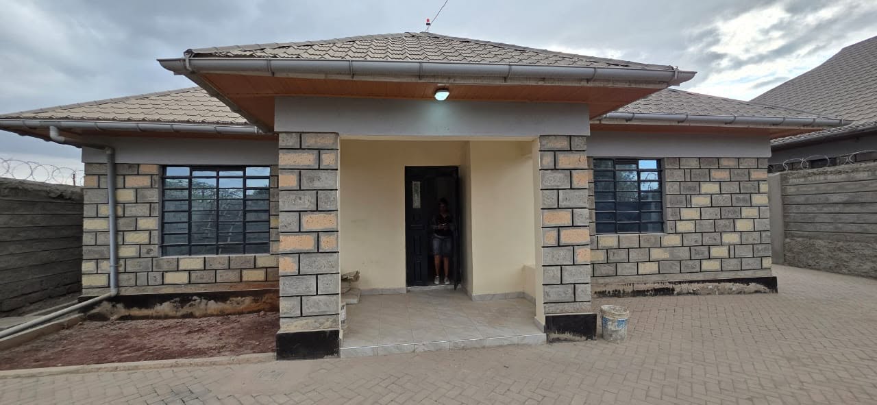 3 Bedroom Bungalow All Ensuite for Sale – Kitengela(Old Namanga Road)