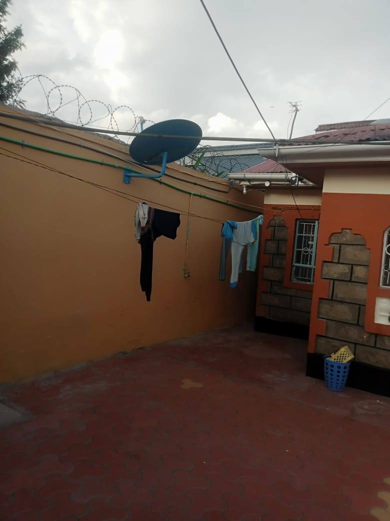 3 BEDROOM BUNGALOW AT KIPAWA FOR SALE  ALONG KANGUNDO ROAD Image