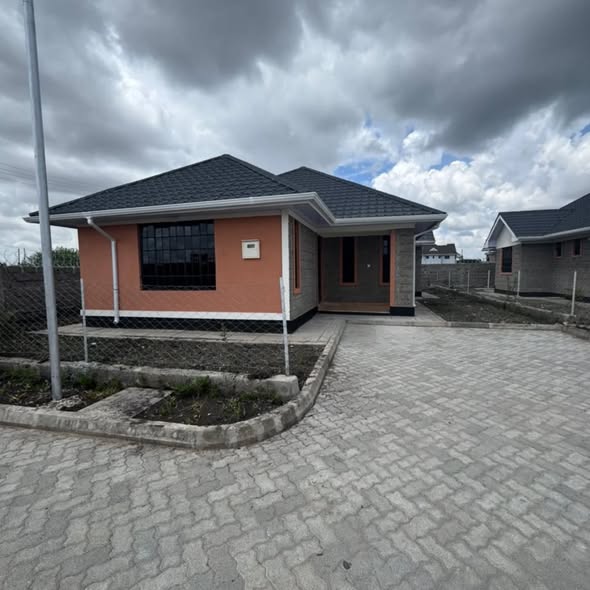 3 Bedroom Bungalow + DSQ – All En-Suite For Sale in Syokimau