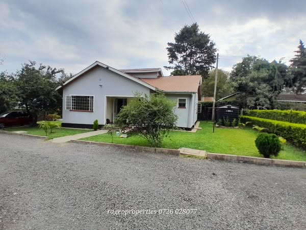 3 Bedroom Bungalow For Rent in Karen