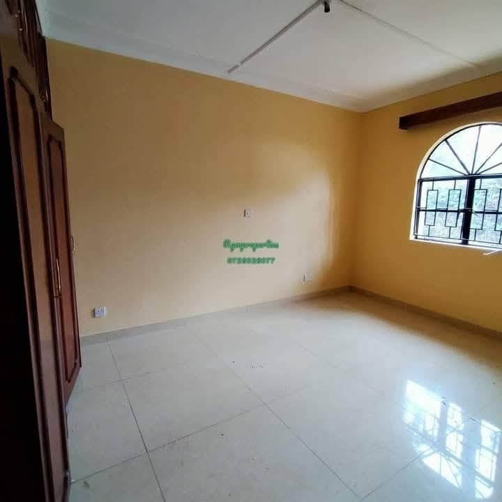 3 bedroom bungalow for rent in Karen Image