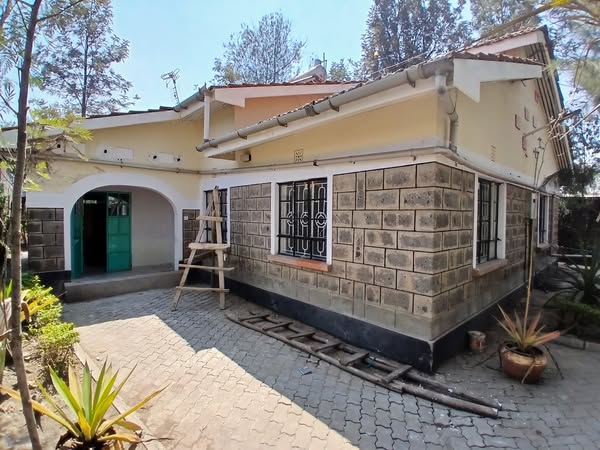 3 Bedroom Bungalow for Rent in Syokimau, Community Road