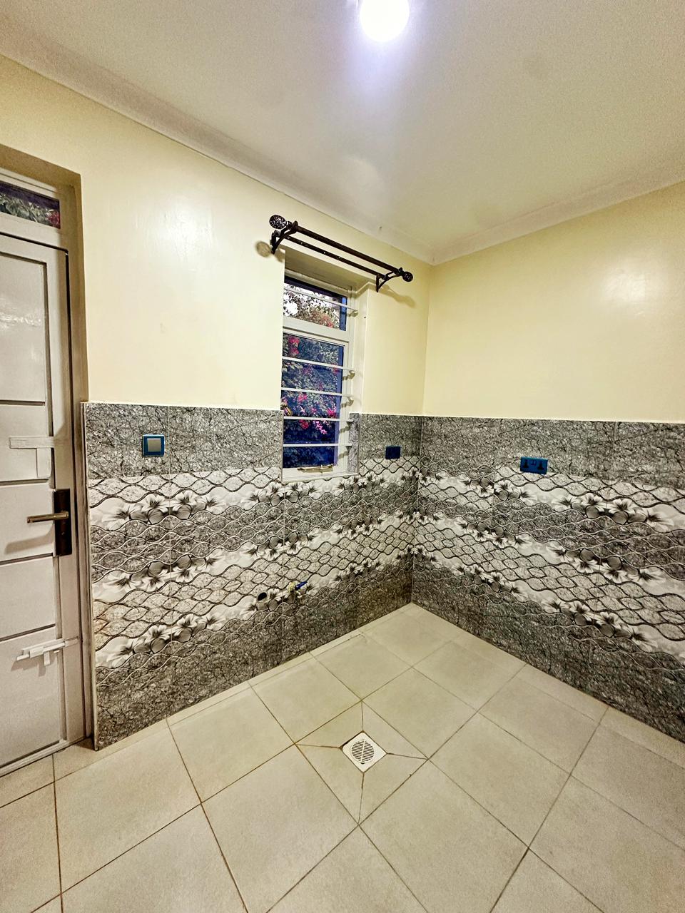 3 bedroom bungalow for rent or sale in Ngong hills Image