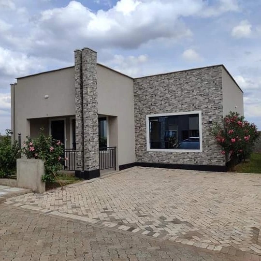 3 bedroom bungalow for sale in Juja