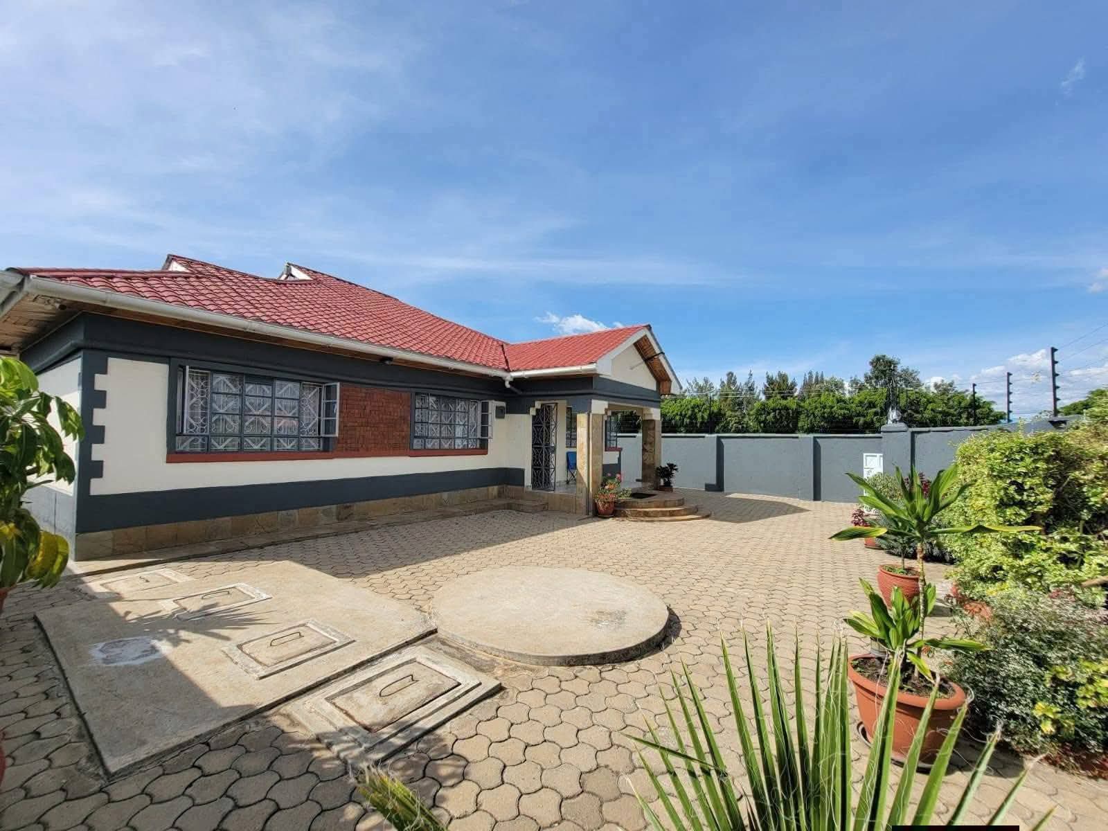 3 bedroom bungalow for sale in Nakuru Sobea