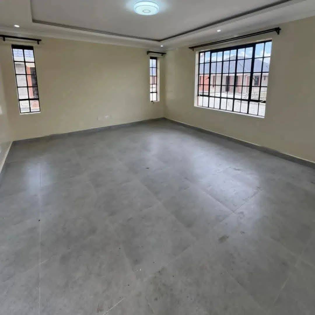 3 bedroom bungalow plus dsq for sale in Syokimau Image